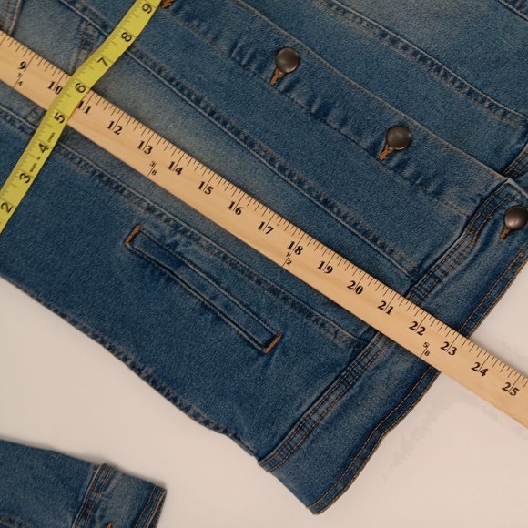 SERRA MEDIUM DENIM JACKET - Picture 11 of 16